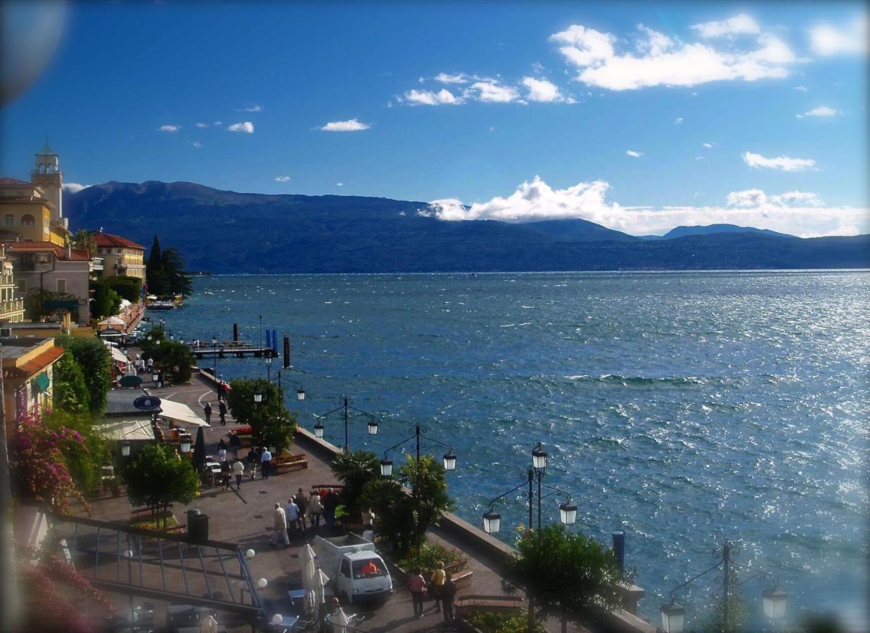 Hotel Diana Gardone Riviera Dış mekan fotoğraf