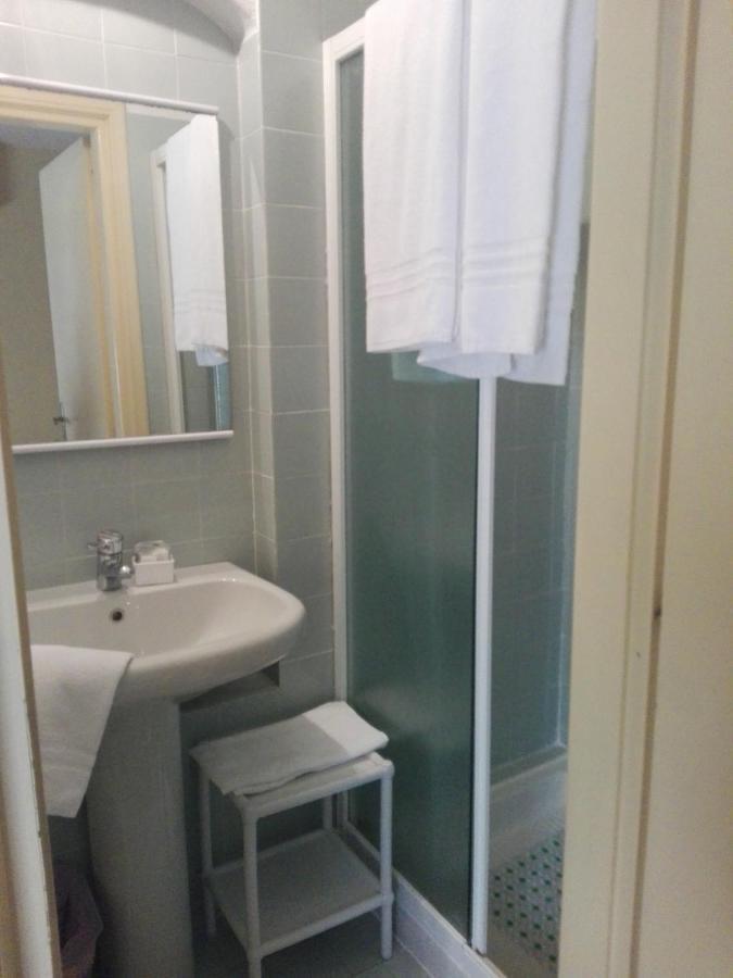 Hotel Diana Gardone Riviera Dış mekan fotoğraf