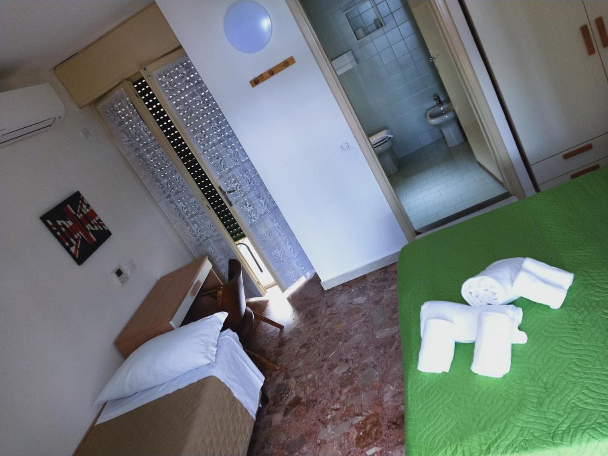 Hotel Diana Gardone Riviera Dış mekan fotoğraf